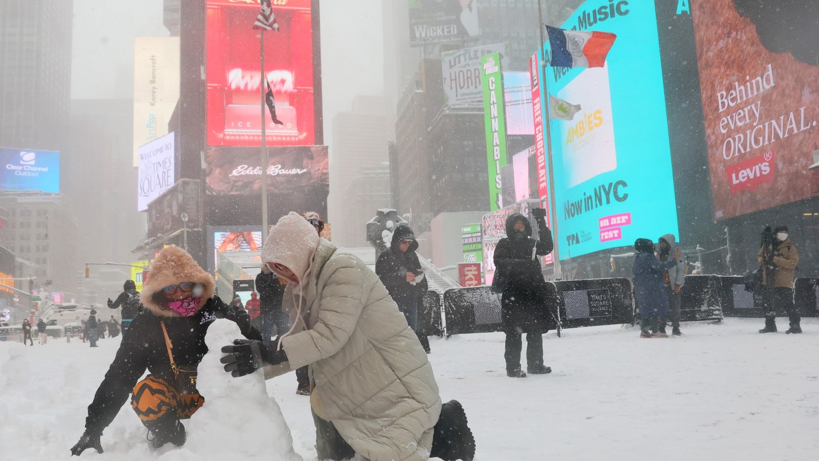 Broadway Cancels a Second Day of Shows Due to Blizzard