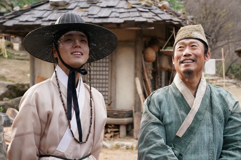 Korea Box Office: ‘The King’s Warden’ Maintains Lead
