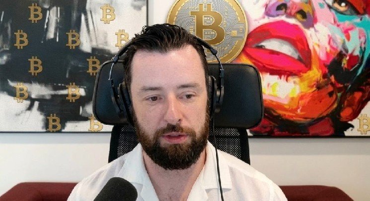 Expert Analyst Reveals Bitcoin Outlook for 2026: “BTC Won’t Rise Without This Happening”