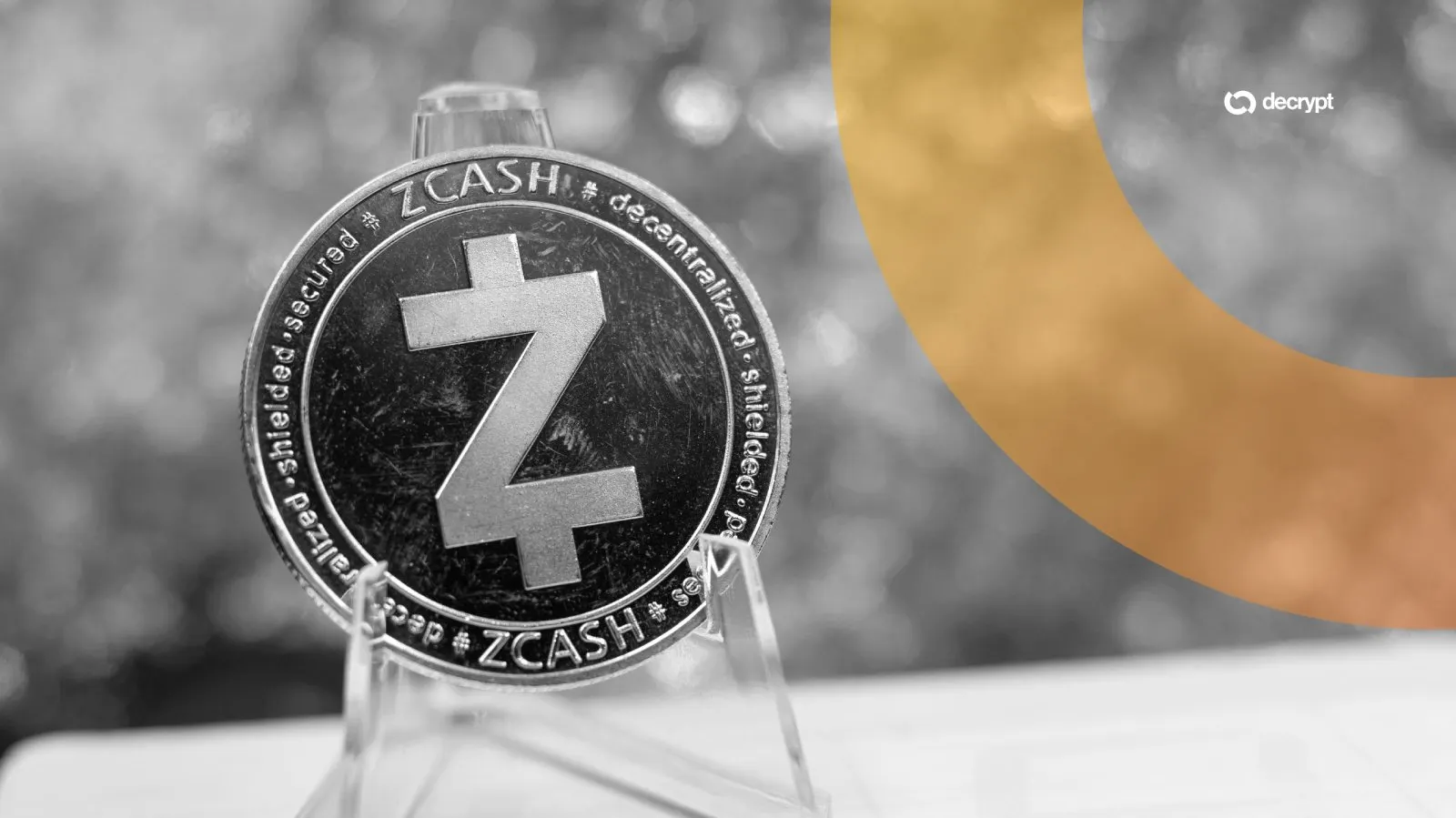 Zcash Outpaces Bitcoin Gains as Key Development Team Raises $25 Million