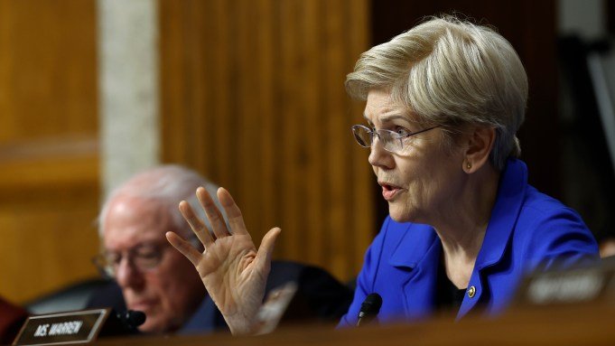 Elizabeth Warren And Other Democratic Lawmakers Warn Of Antitrust Issues With Fox-Roku Merger