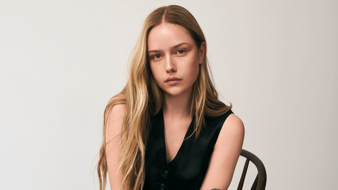 Amélie Hoeferle on Sisterhood, ‘Sterling Point’ and How She Found Her Love for Acting