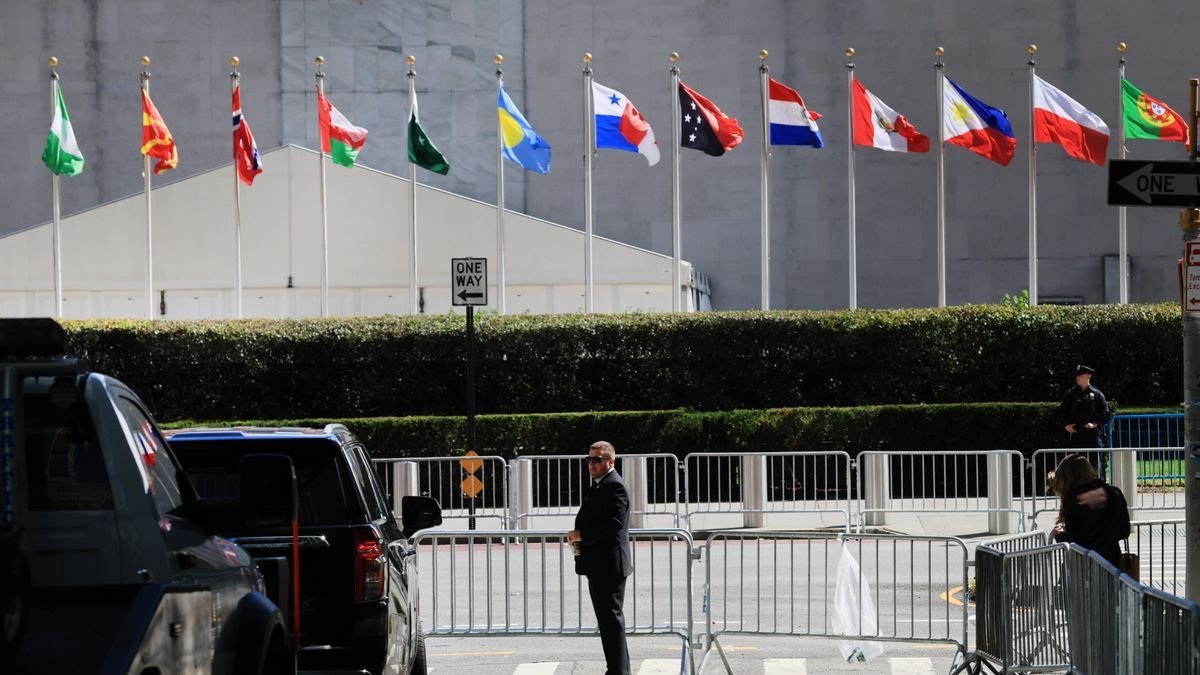 21 rumors involving the United Nations we’ve examined
