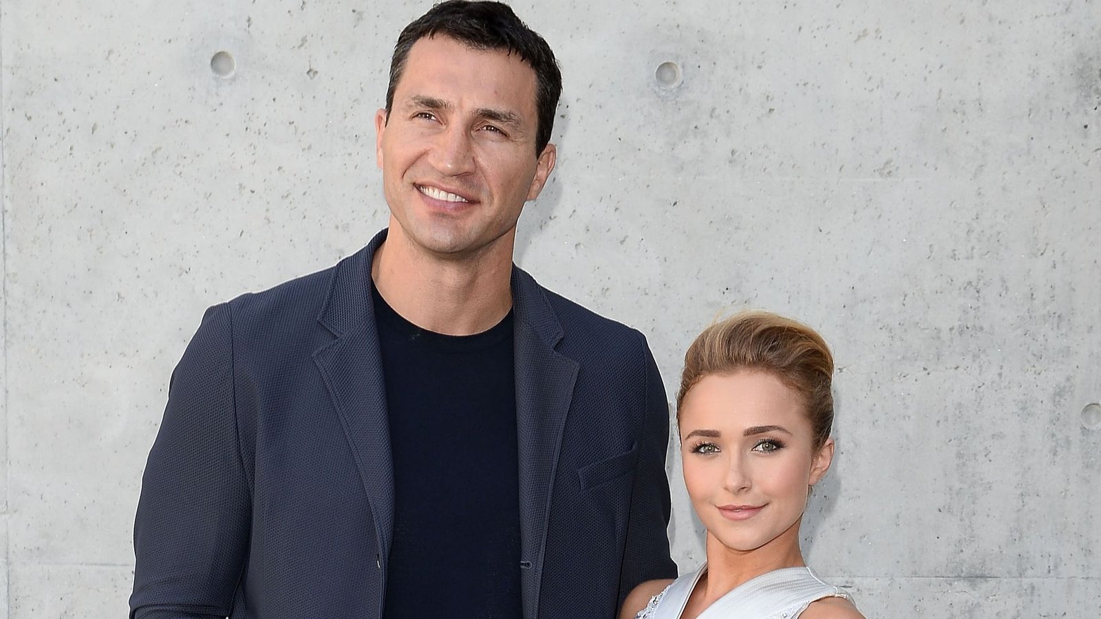Hayden Panettiere’s ex asks police to investigate alleged pawning of her jewelry by “non family member”
