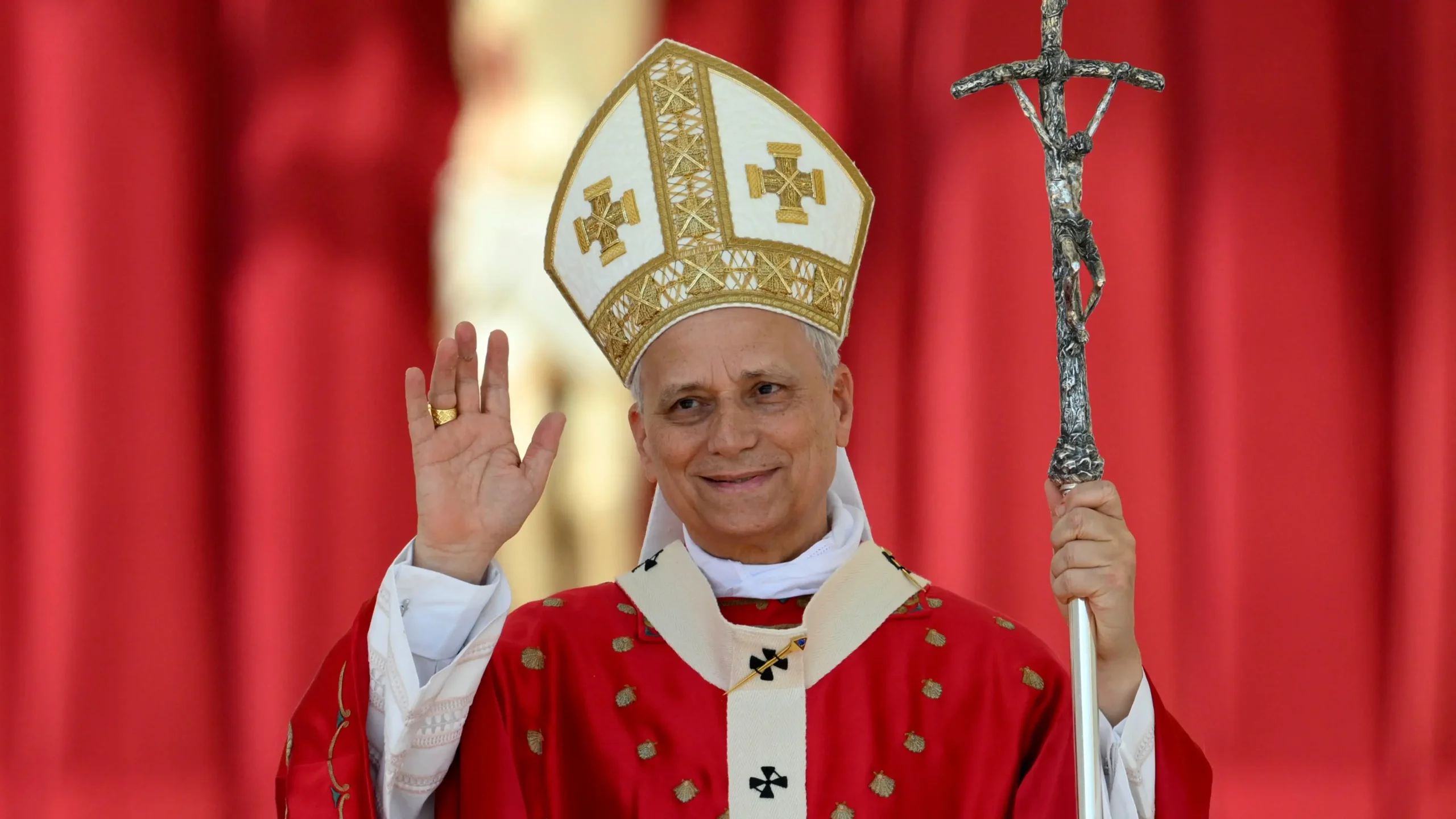 Pope Leo’s lung cancer diagnosis explained as experts reveal what happens next