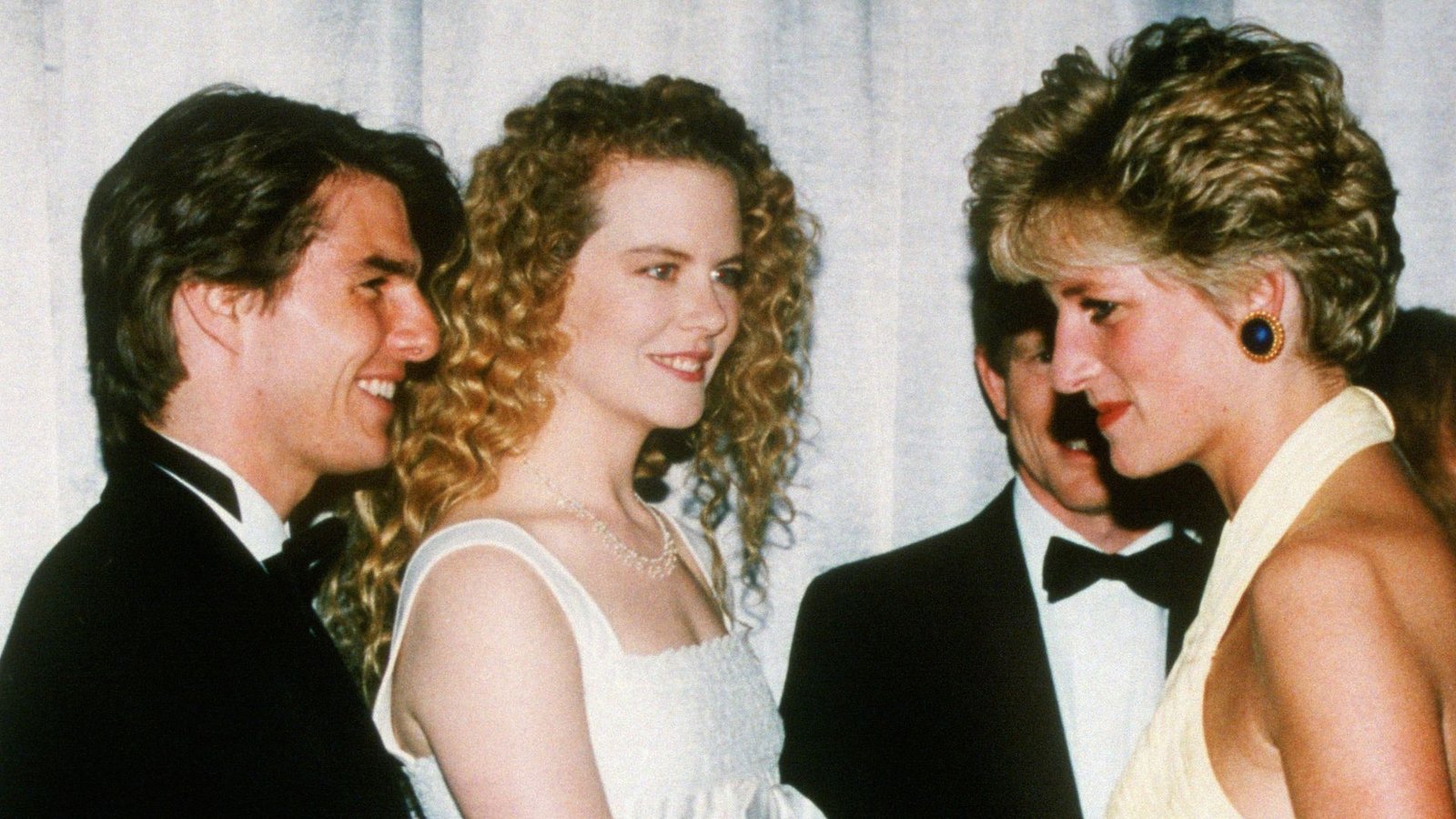 Tom Cruise reveals what Princess Diana was like, and the royals she reminds him of